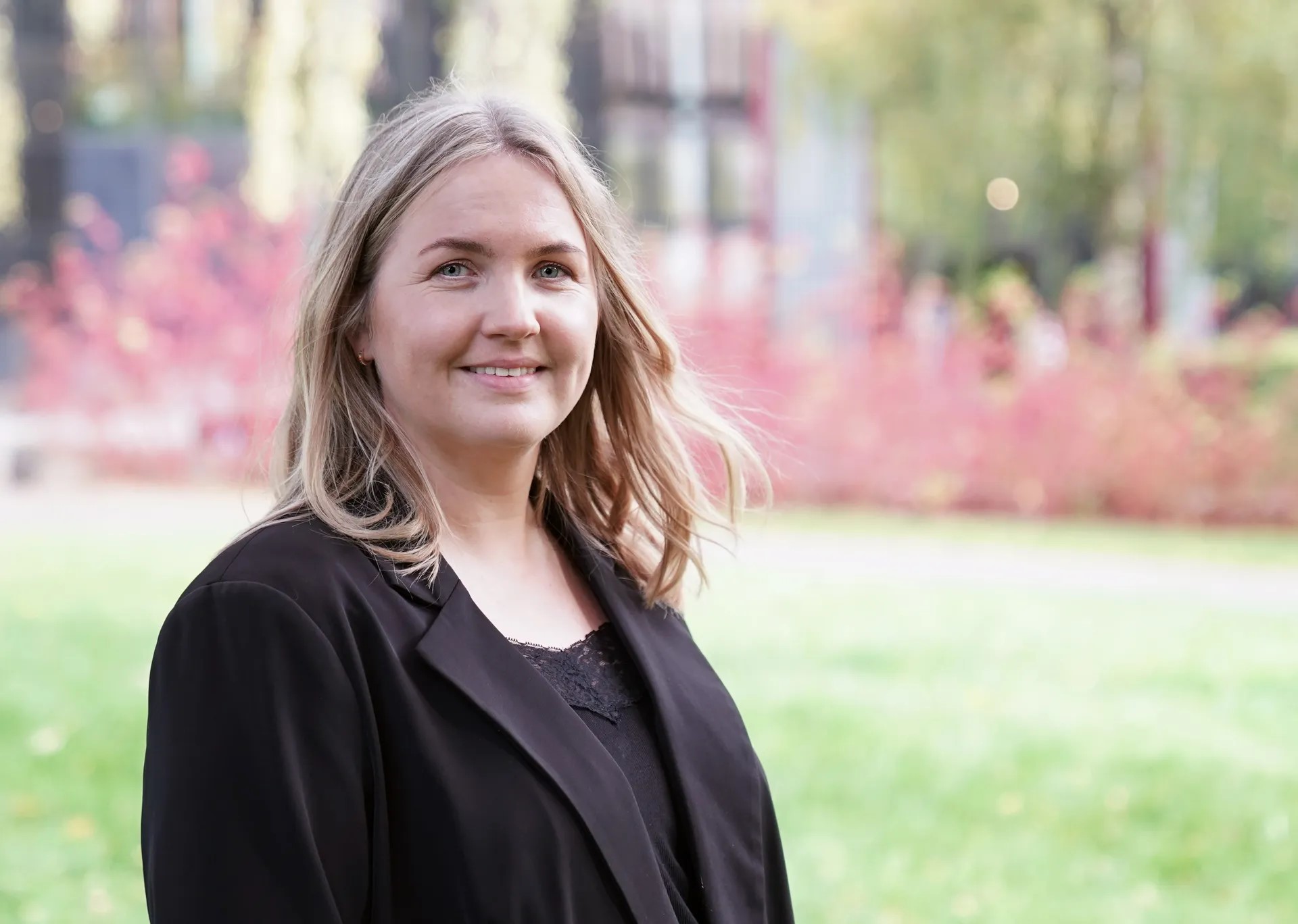 Oda Charlotte Larsen Sætre, utdannet spesialpedagog ved Institutt for spesialpedagogikk, UiO, og nå Pedagogisk-psykologisk rådgiver i Porsgrunn kommune