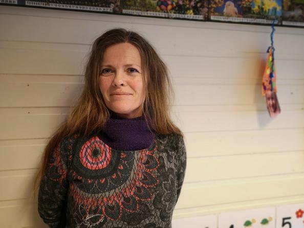  Barnehagelærer Anita Viste Eskeland var lenge skeptisk til å bruke nettbrett i barnehagen.