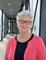 Professor Marit Alvestad