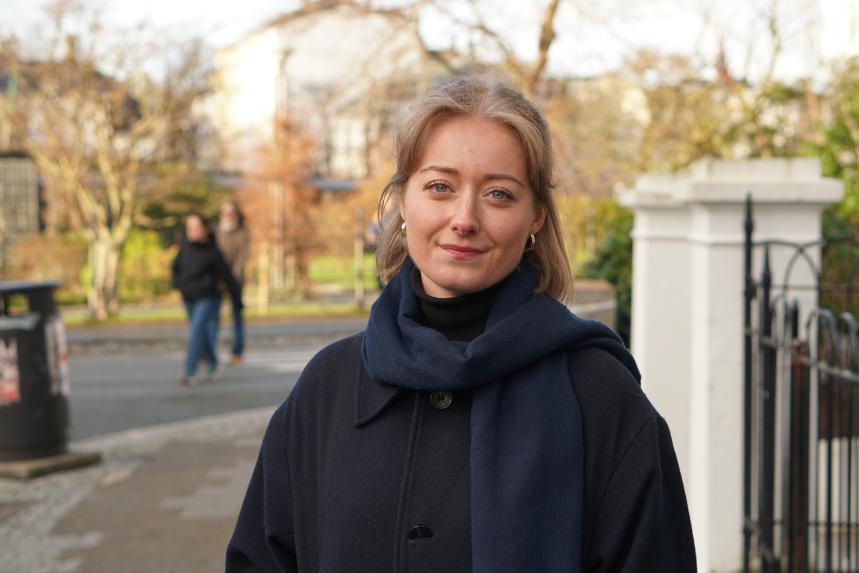 – Det er tydelig for meg at den type lærer eller lektor som disse utdanningsprogrammene skal forme, ikke er den typen lærere og lektorer som de faktisk uteksaminerer, sier Melissa Geelmuyden Andersen. Foto/ill.: Amanda Schei
