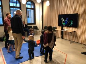 De besøkende kunne lage musikk ved å bevege seg – ved bruk av såkalt "motion capture"-teknologi. Foto: Oslo Barnemuseum