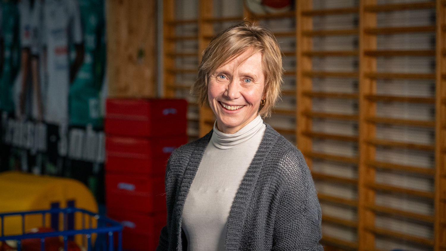 Linda Røset har intervjuet til sammen 148 ungdommer i 10. klasse i åtte ungdomsskoler i Norge for å komme litt nærmere et svar på hva de synes om gym på skolen. (Foto: Ole-André Lagmandokk / Høgskolen i Innlandet)