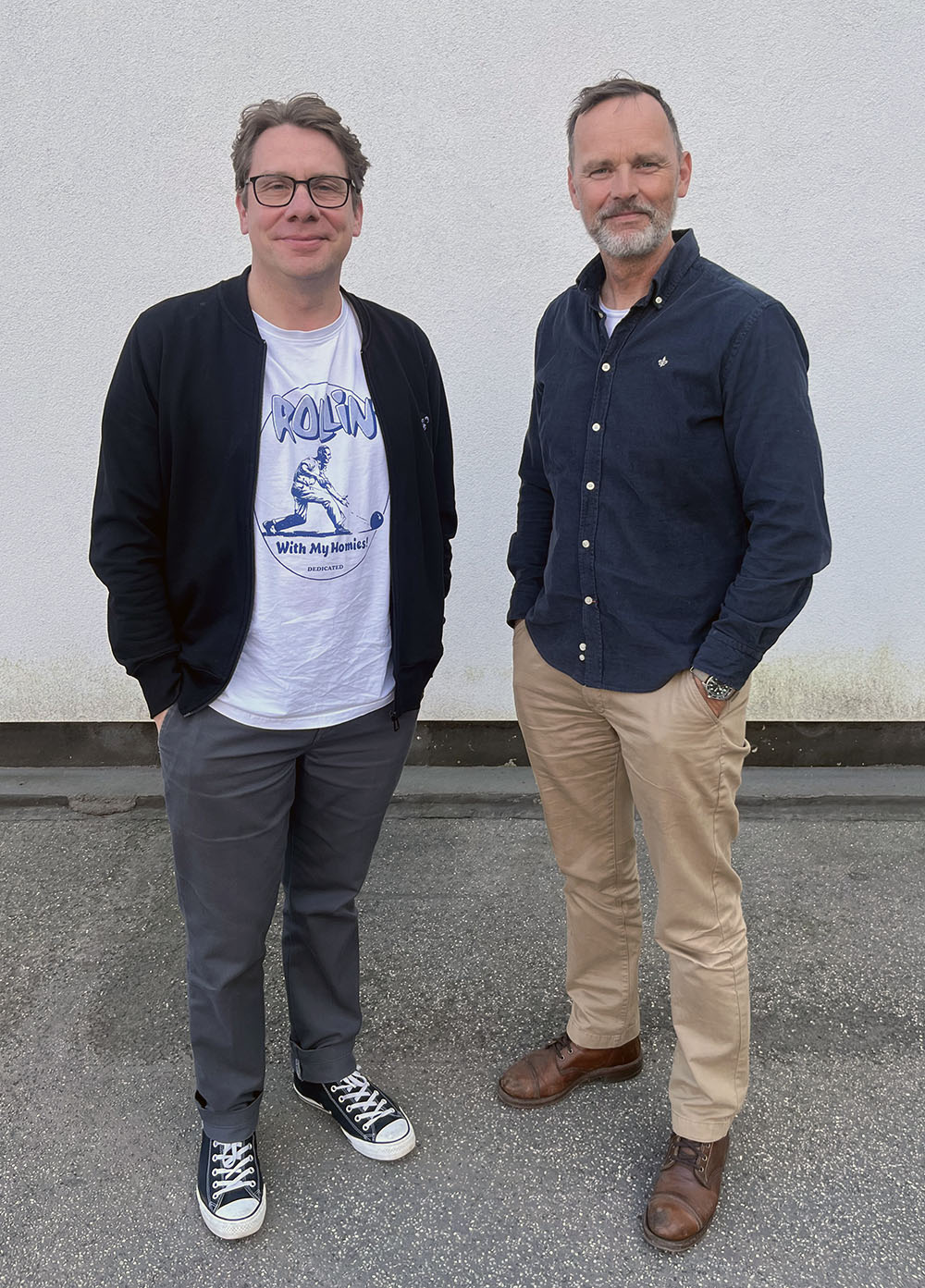 Kaster småstein i glasshus: Jonas Bakken (t.v.) og Thom Jambak. Foto: Monica Bjermeland/UiO